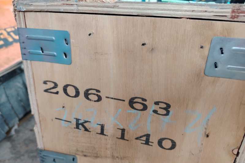 OmecoHub - Immagine KOMATSU PC240LC-6